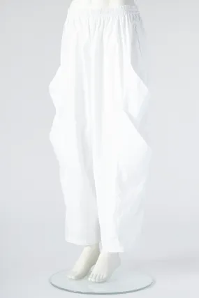 Andare Pant in White Carnaby