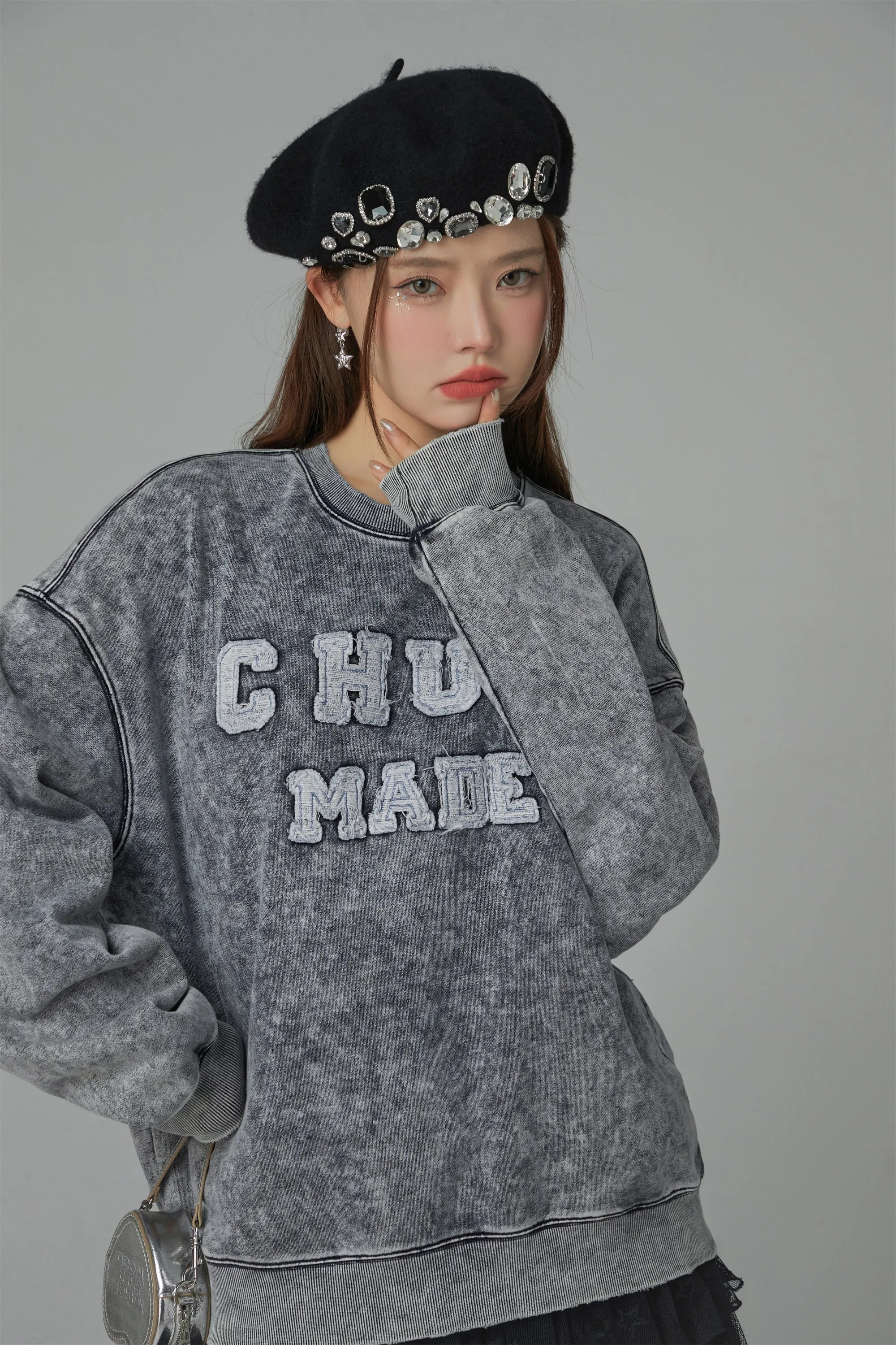 Chuu Made Washed Loose Fit Sweatshirt