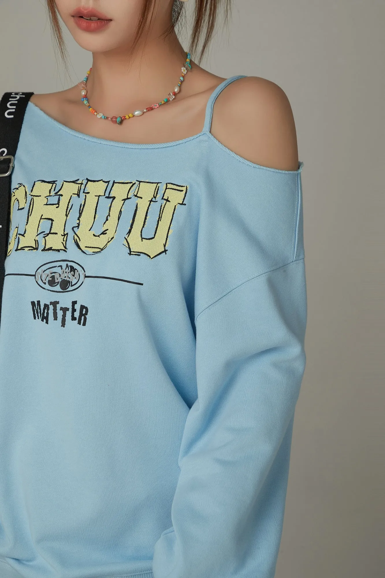 Logo One Shoulder Loose Fit Sweatshirt